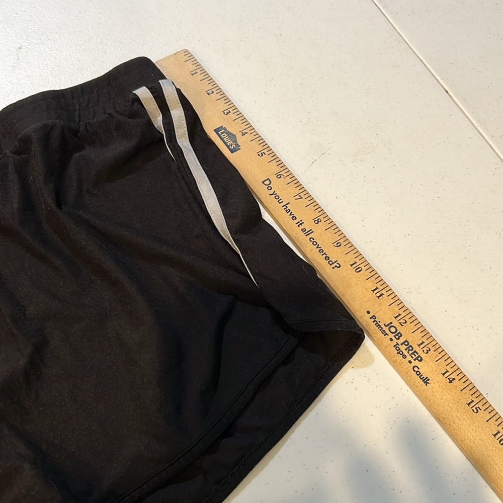 #274. 🪷 Black Athletic Shorts Lightweight. Xxl - Picture 3 of 6